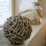 Eine Sehr Gemuetliche Erdgeschoss Appartement *