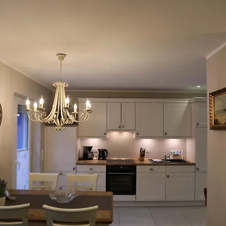 Eine Sehr Gemütliche Erdgeschoß *