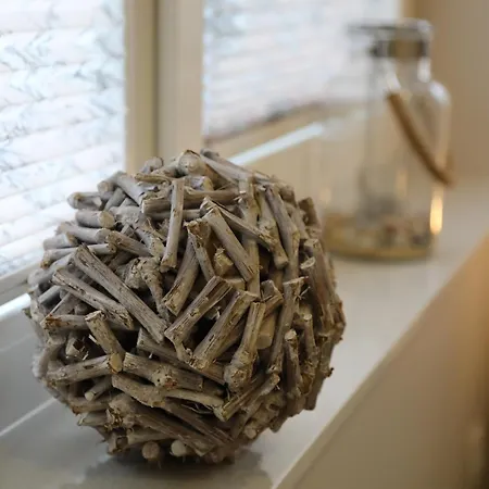 Eine Sehr Gemuetliche Erdgeschoss Appartement *